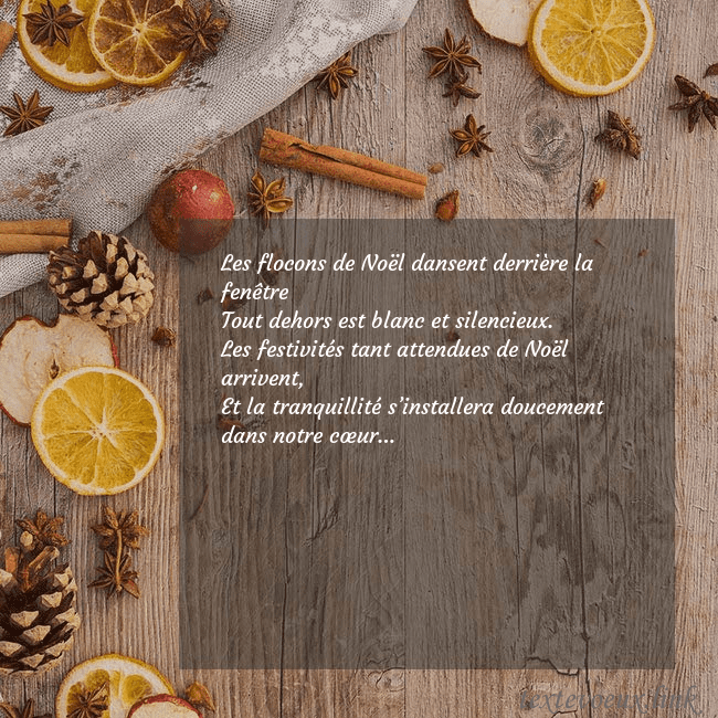 Une carte postale qui sent bon Noël Les flocons de Noël dansent derrière la fenêtre
To Une carte postale qui sent bon Noël