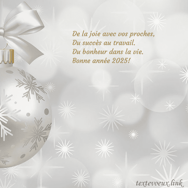 Carte postale avec un jouet de sapin de Noël en argent