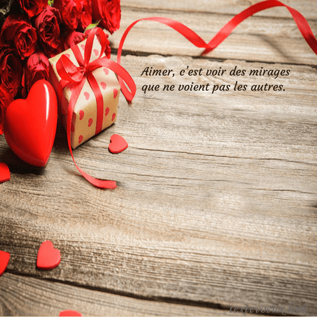 Carte de vœux avec coeur rouge et cadeau