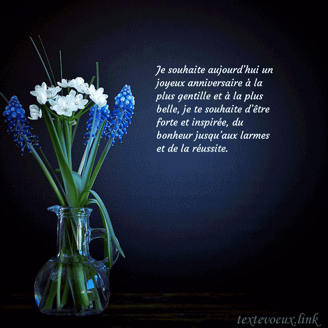 Carte de voeux avec des fleurs bleues dans un vase